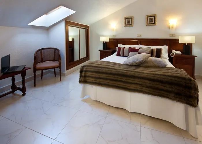 Hotel Duque De Lerma